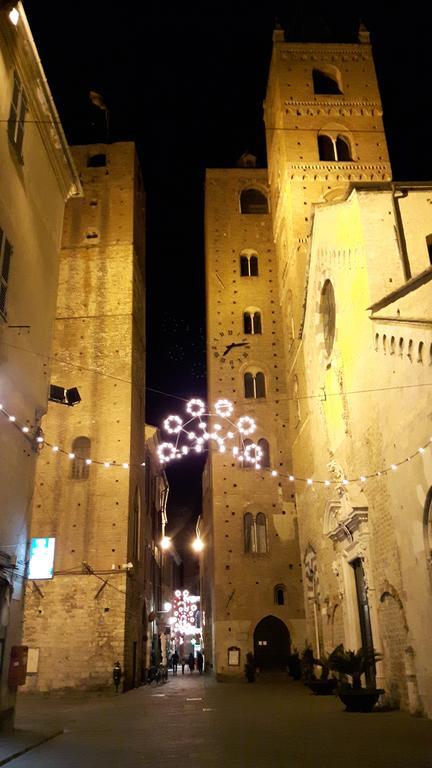 Hotel Torre Cepollini Albenga Exterior foto