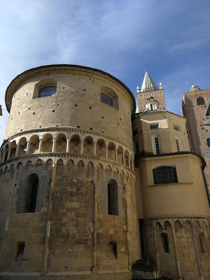 Hotel Torre Cepollini Albenga Exterior foto